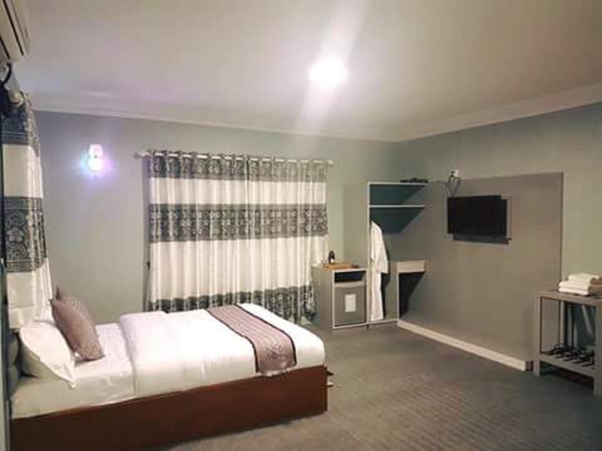 Thiha Bala Hotel Pyin Oo Lwin Bagian luar foto
