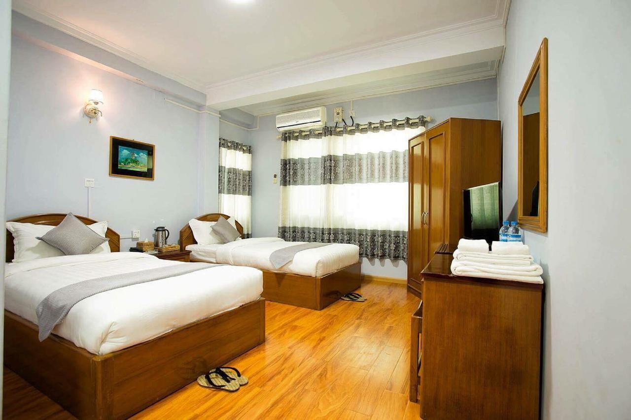 Thiha Bala Hotel Pyin Oo Lwin Bagian luar foto