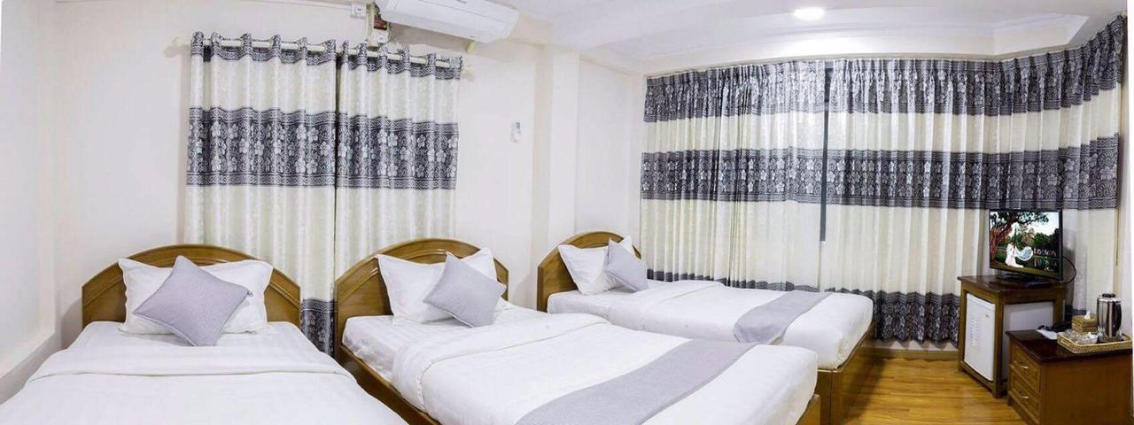 Thiha Bala Hotel Pyin Oo Lwin Bagian luar foto